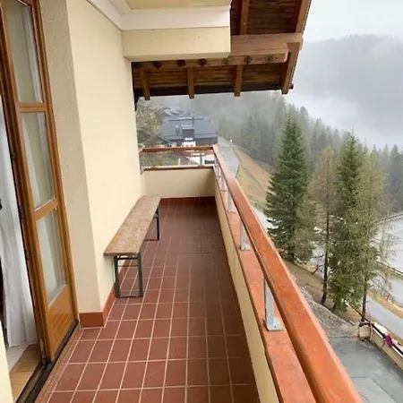 Carinthia Aparthotel Hermagor-Pressegger See