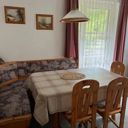 Carinthia 3*