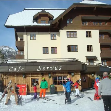 Carinthia Aparthotel Hermagor-Pressegger See
